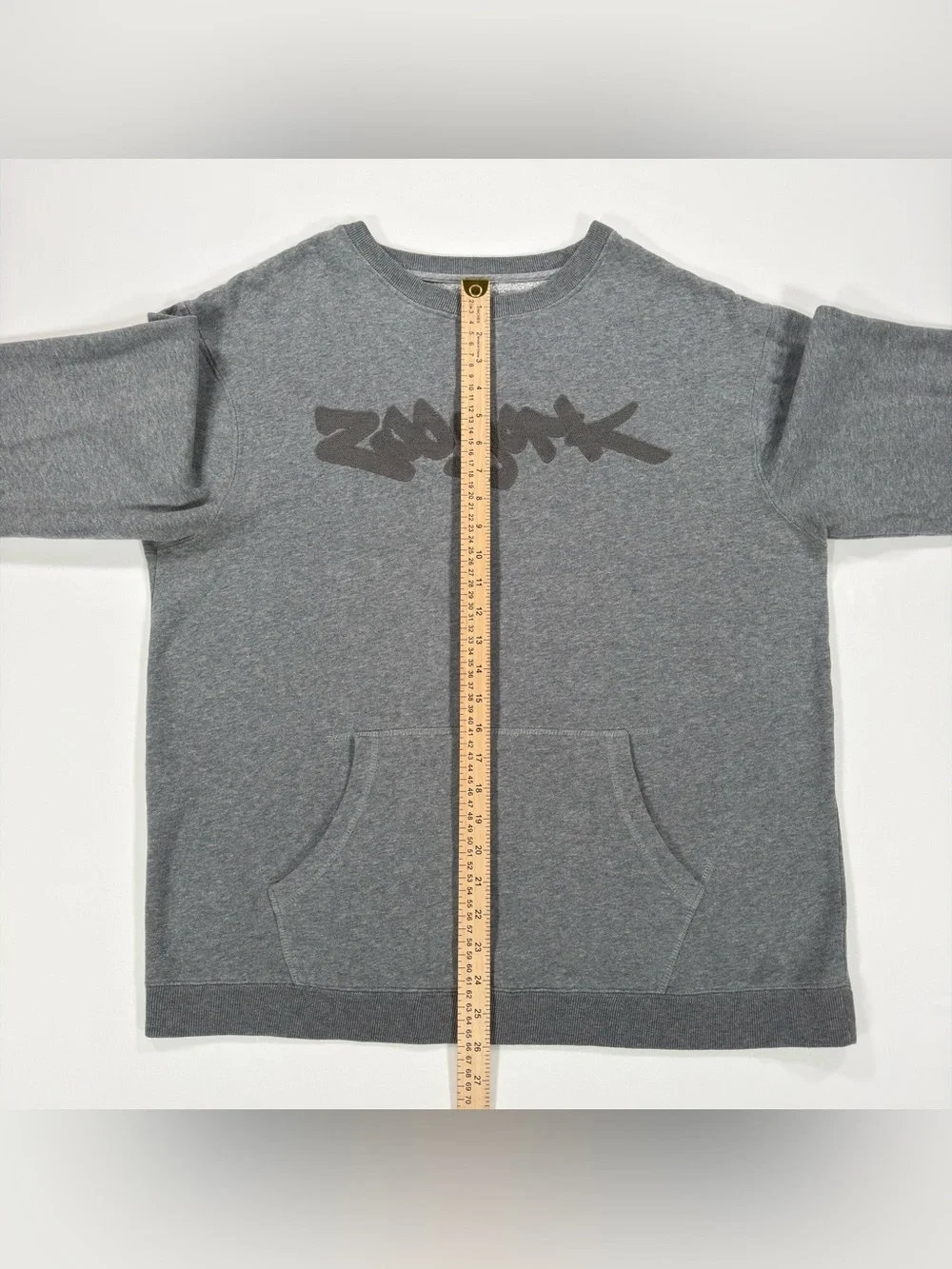 Zoo York Mens Sweatshirt XL Gray Crewneck Kangaroo Pocket Graffiti Logo Skate